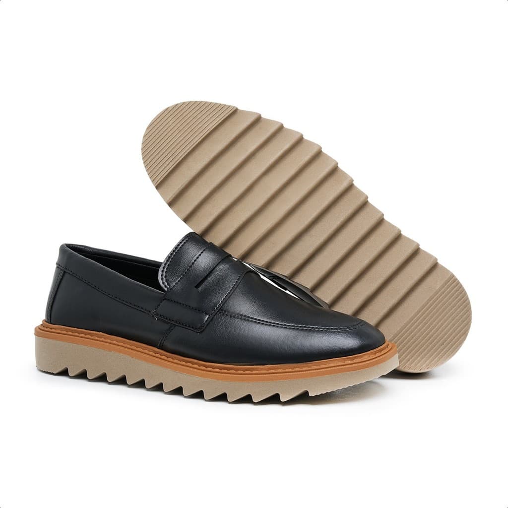 Mocassim Slip On em Couro Sintético Masculino Calce Fácil Dia a Dia