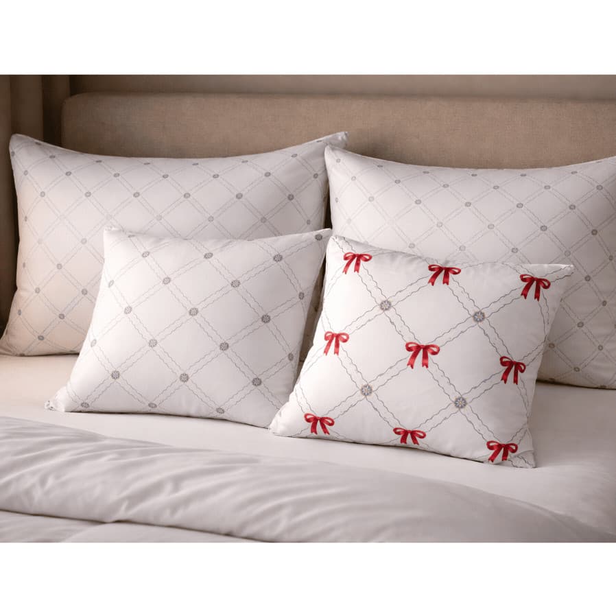 Capa de Almofada 45x45 + Fronha 50x70 Laço Vermelho Minimalista | Opções