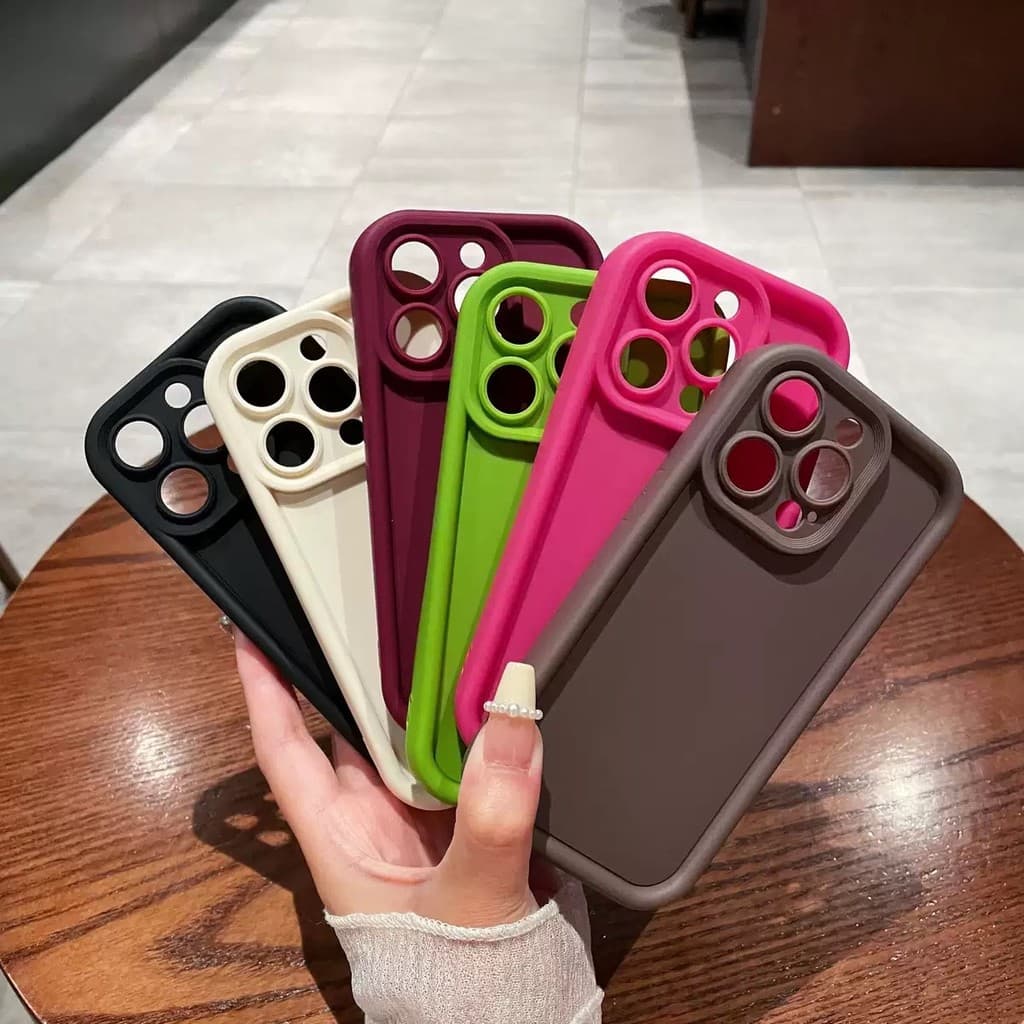 Capa Case Capinha Silicone iPhone Preta Creme e Marrom Com Proteção Iphone 11 13 14 13 Pro Max 14 Pro Max