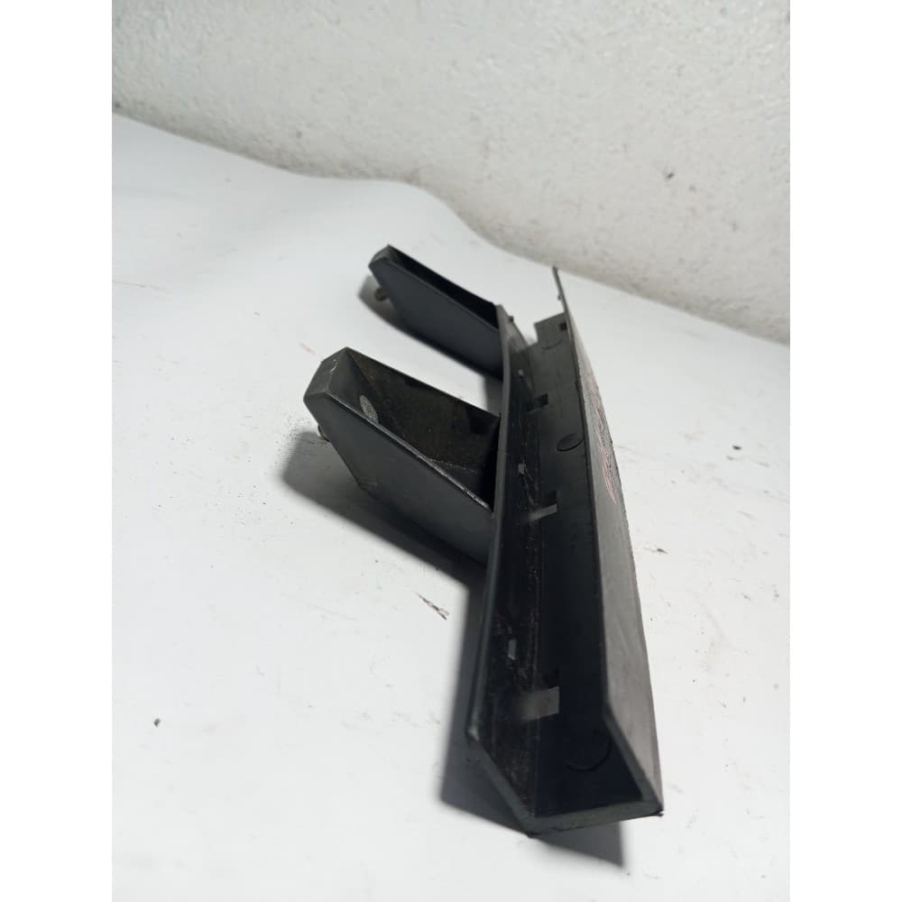 Guia Suporte Trilho Porta Esquerda Fiat Siena 2010 Original