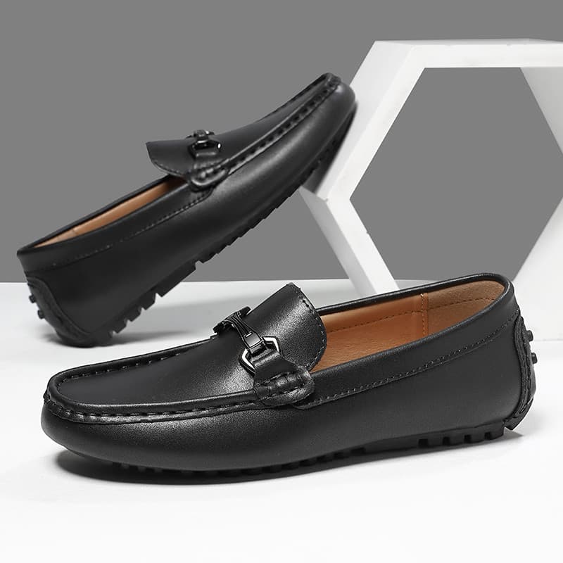 Couro genuíno ervilhas sapatos masculinos 2026 novo estilo primavera respirável deslizamento-On preguiçoso condução sola