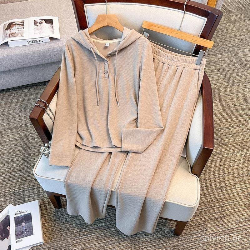Conjunto Feminino Plus Size: Moletom com Capuz de Mangas Longas e Calças de Perna Larga, Casual, Confortável, Solto, Ele