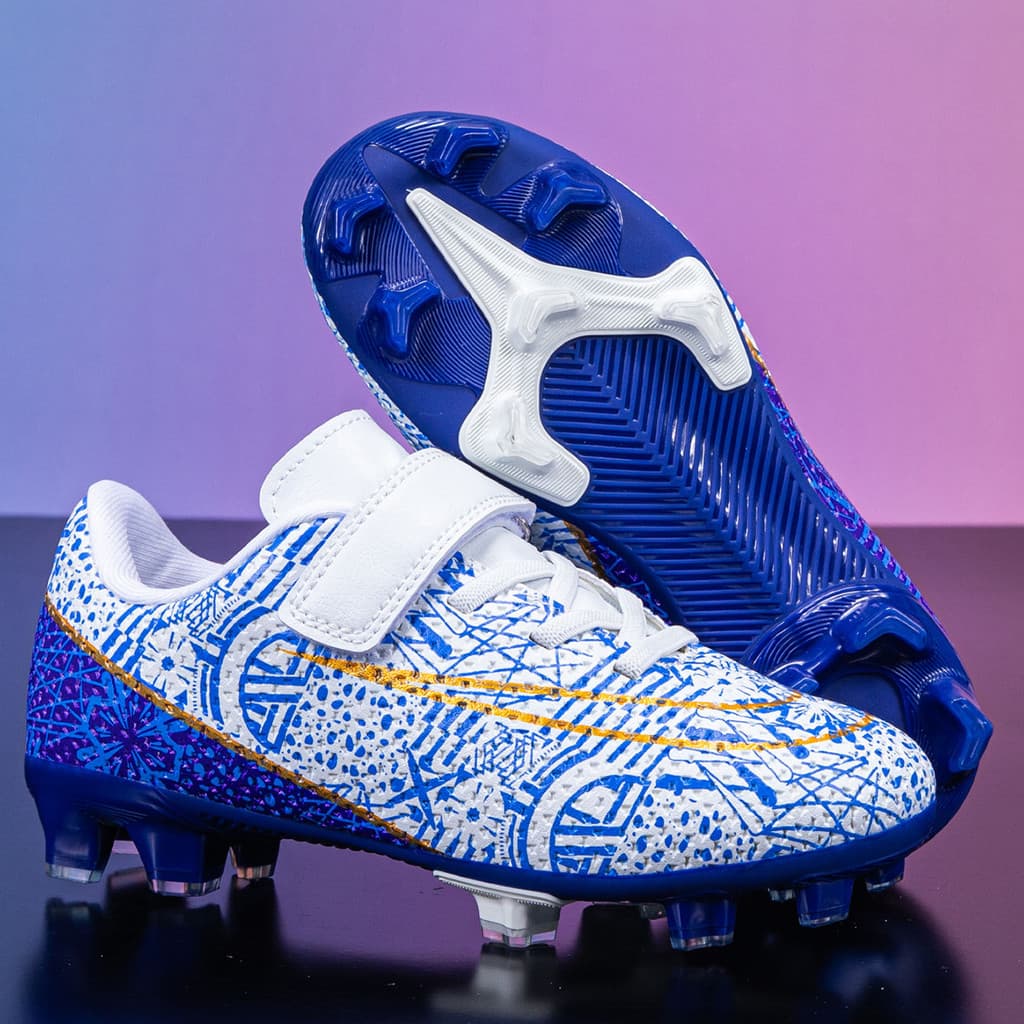 Botas de futebol infantis de cano baixo Velcro novo estilo respirável estudante tênis de treinamento profissional ponta