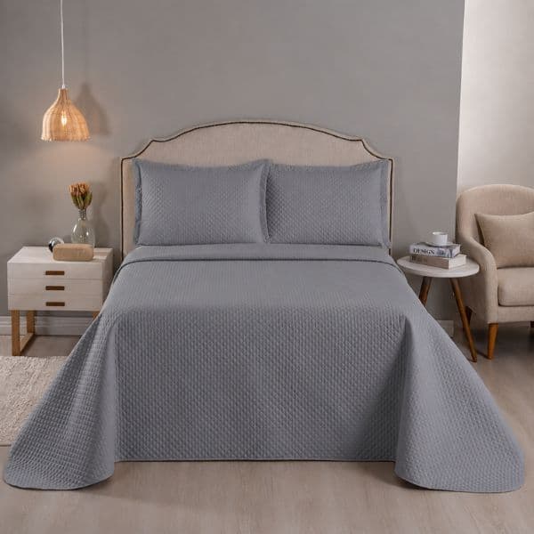 Cobre Leito Casal Queen 3 Peças – Matelado Ultrassônico Microfibra 170 Fios | Kit Colcha Romeu