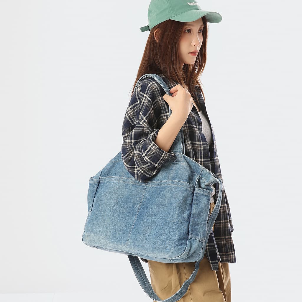 Bolsa de jeans, unissex, grande capacidade, bolsa de tecido casual e moderna, design exclusivo, bolsa grande casual.