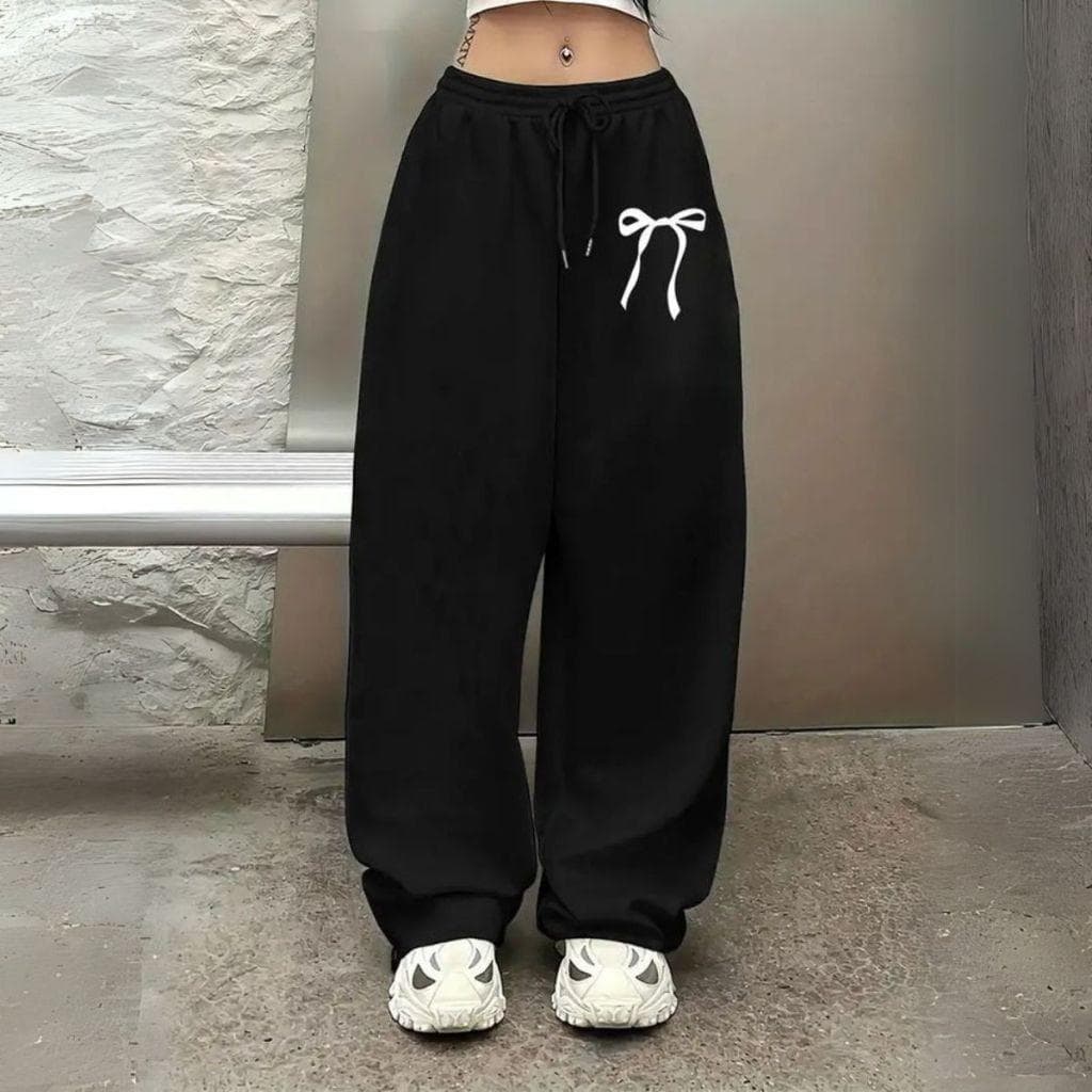 Calça Moletom Wide Leg Baggy Estilosa Moda Estética "I'm Just Girl" Laço Confortável Algodão Quentinha Flanelada