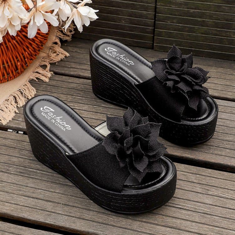 Chinelos de salto cunha 2026 novo estilo senhoras chinelos moda senhoras sandálias chinelos Plus Size 43 Re
