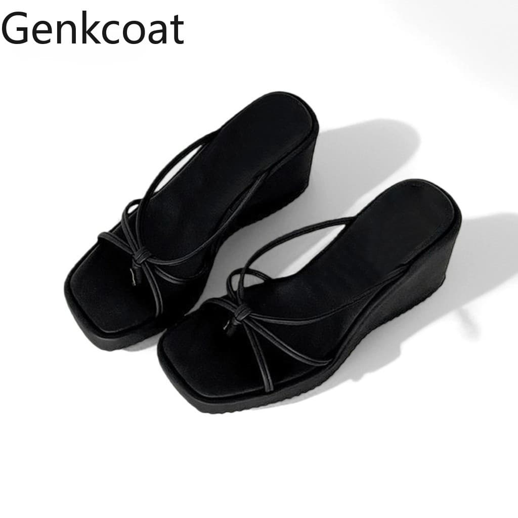 Holiday Classic and Versatile Flat Sandals for Women
