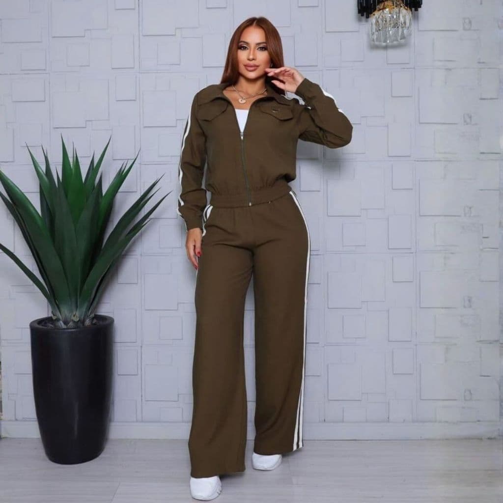 Conjunto Feminino Listras Casual Elástico na Cintura Bolsos Laterais Jaqueta Com Zíper Sensorial Verde Militar