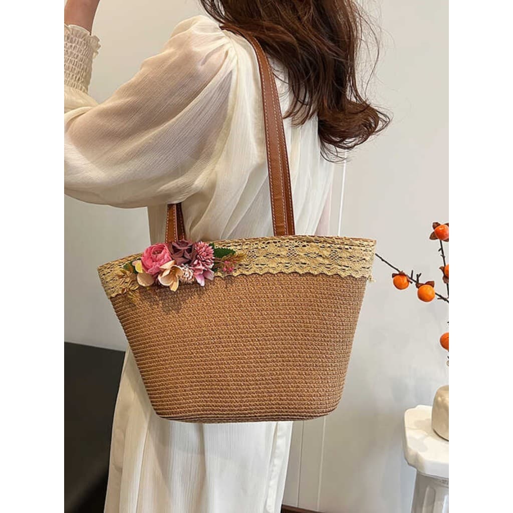 Bolsa de palha tecida à mão de grande capacidade feminina 2024 novo estilo All-Match bolsa de praia francesa moda flor b