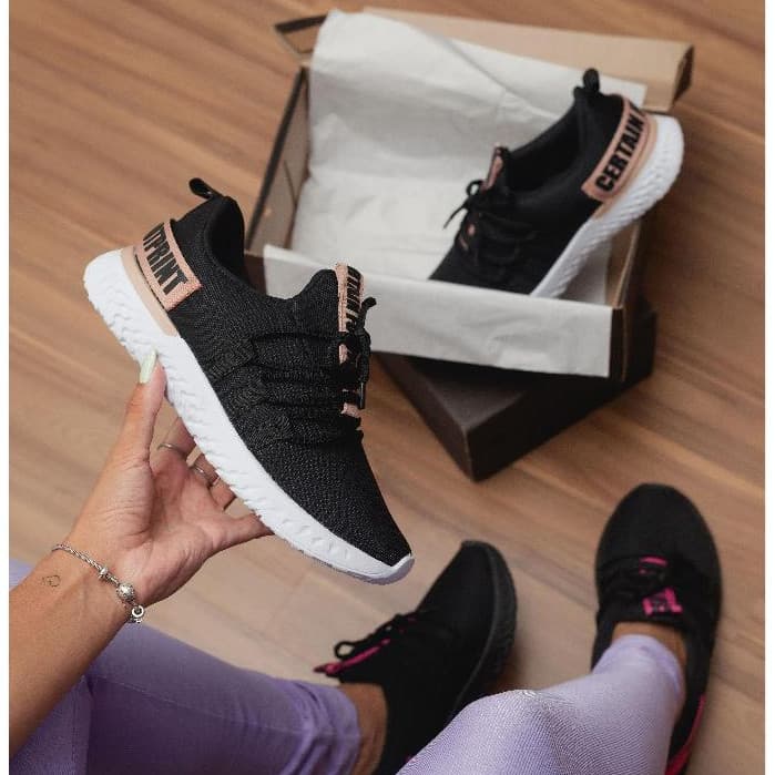 Tênis Feminino Academia Caminhada Confortável Preto Leve para Treinos e Corrida Pronta Entrega