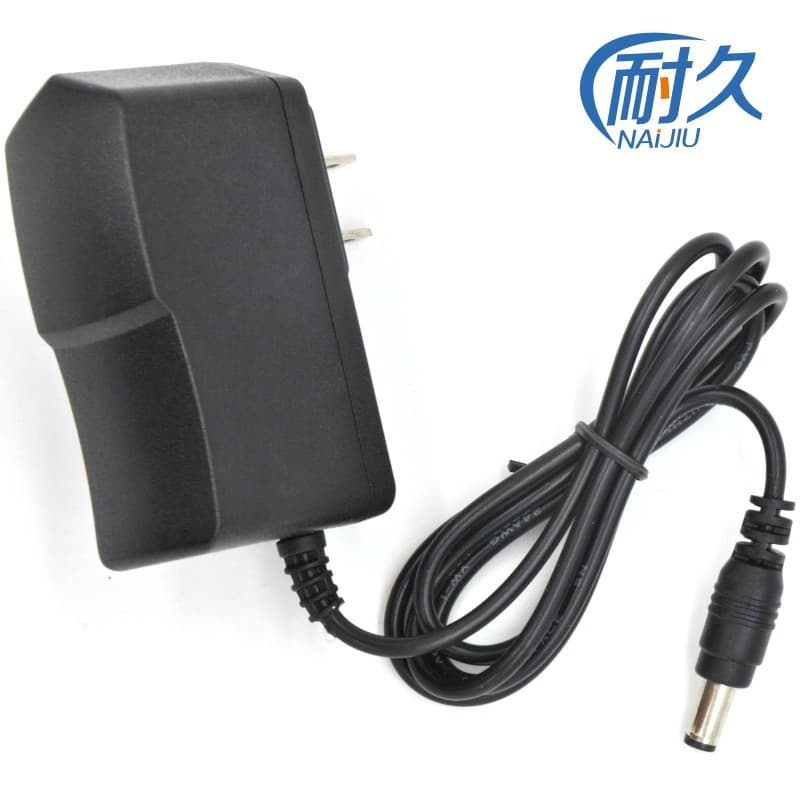 Regulador de tensão segurança do pé 3V4.5V5V6V7.5V8V8.4V9V12V1A adaptador de alimentação de comutação cabo de carregamen