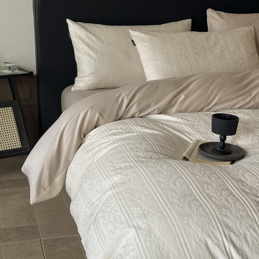 Classe A luz luxo algodão Jacquard cama conjunto de quatro peças High-End sentimento quarto puro algodão colcha capa fol