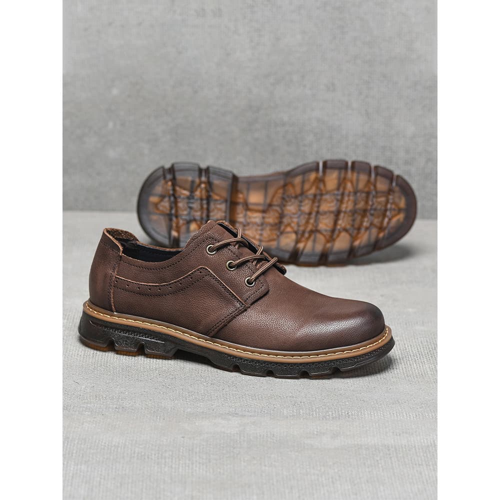 Novo estilo sapatos masculinos de couro genuíno sapatos de couro de dedo grande costurado couro macio sola macia rendas
