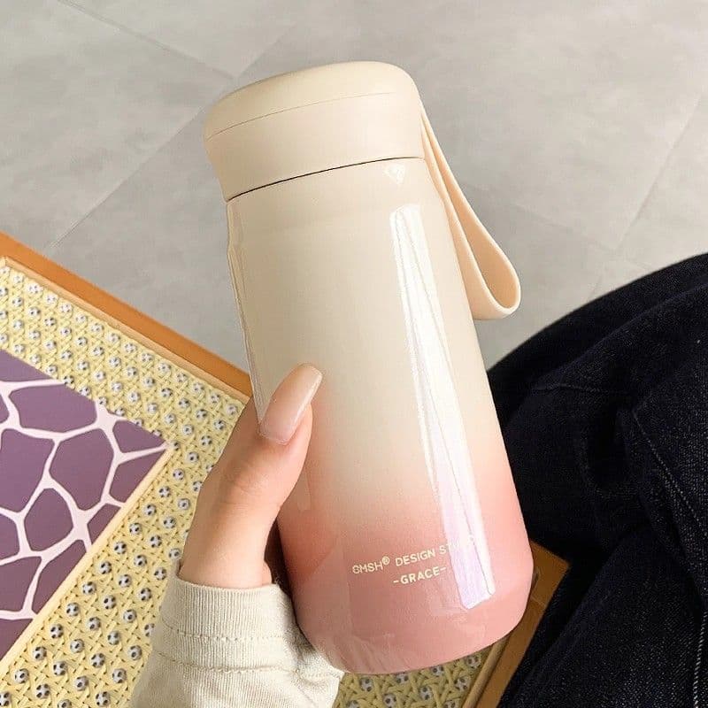 Copo térmico morango vida meninas de alto valor simples com separação de chá xícara de chá portátil 316 copo de aço inox