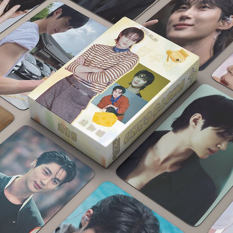 50 peças/caixa Cartões fotográficos holográficos a laser SOLO de Byeon Woo-seok, cartões Lomo do ator coreano, cartões p