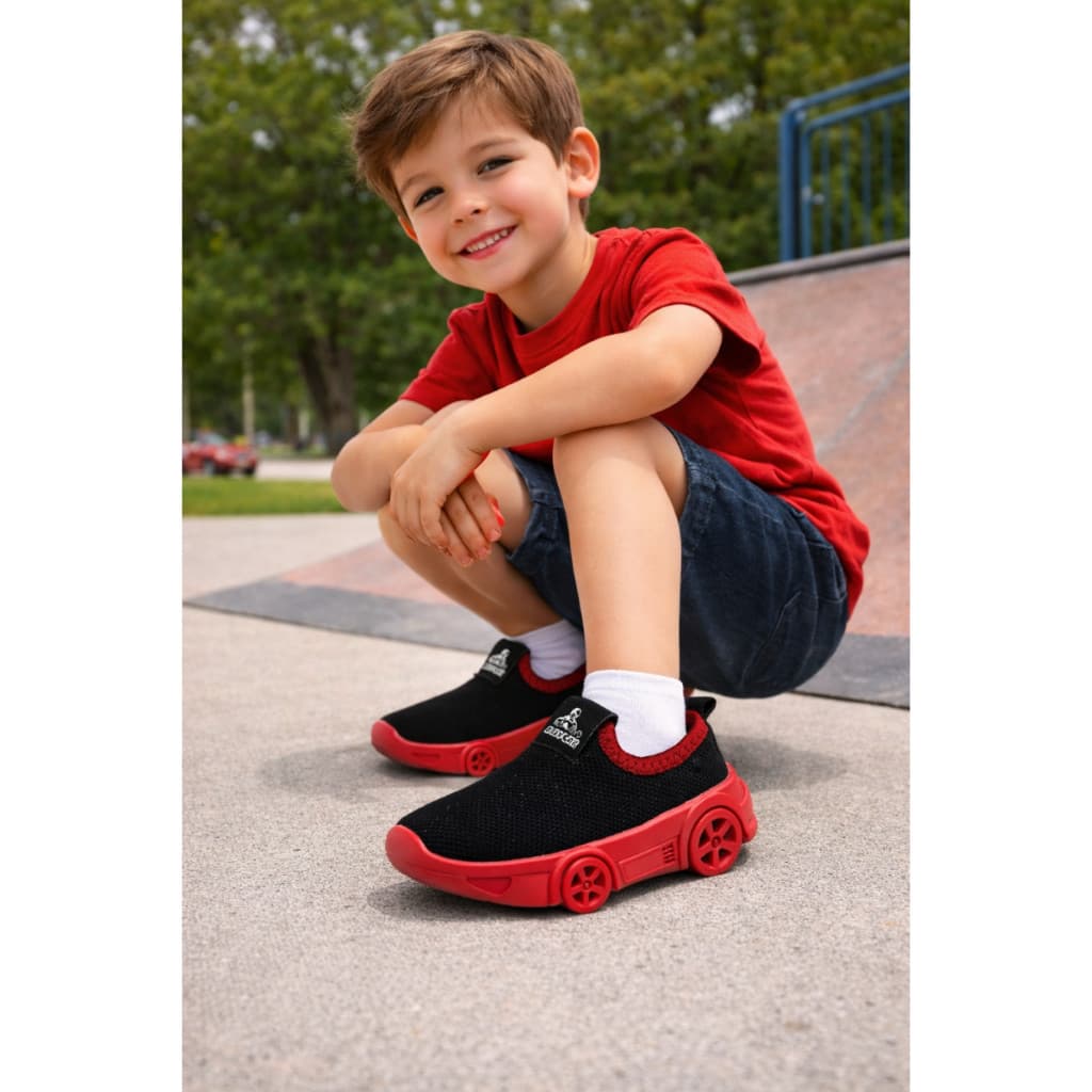 Tenis Infantil Menino Preto Carros RODINHAS