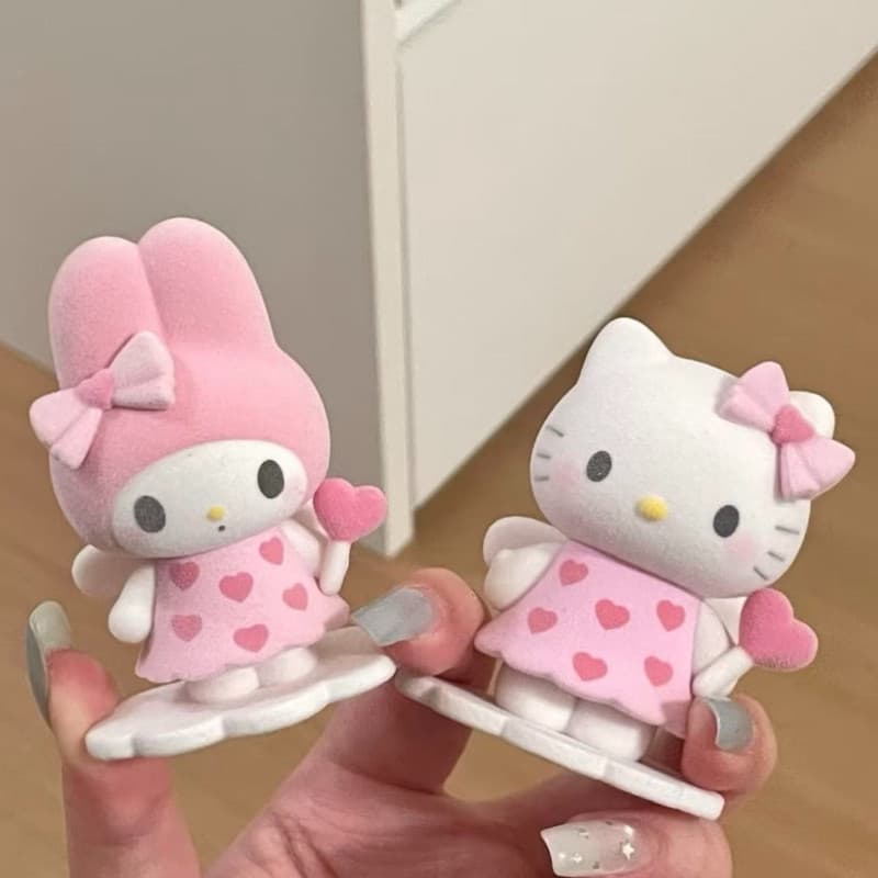 Boneca de Pelúcia Cupido Pequeno Anjo Hello Kitty, Figura Divertida e Fofa My Melody, Decoração de Mesa, Presente para A