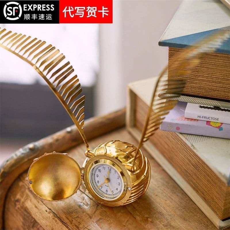 P PBteen genuíno Co-marca Harry Potter mercadoria dourado ladrão voador ornamentos decoração de mesa relógio presente de