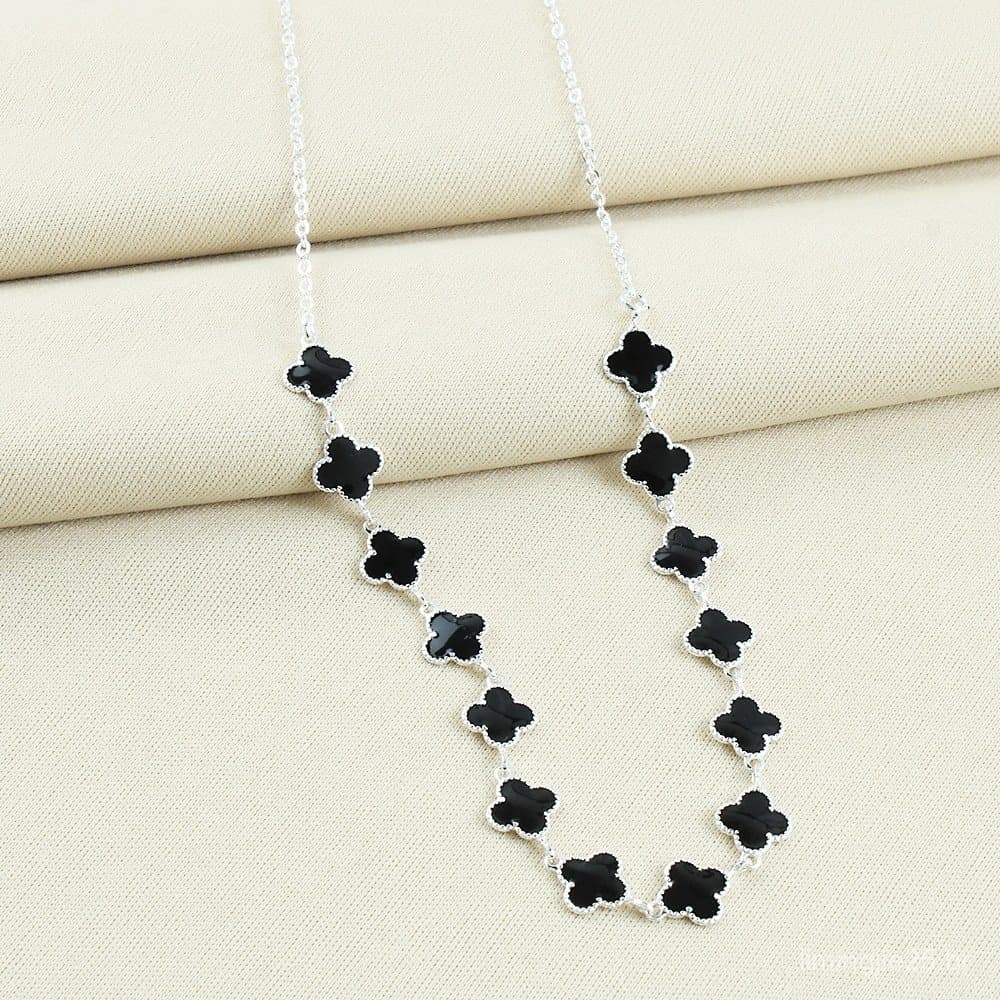 Kit Colar e Pulseira Trevo Resinado Preto Folheado a Prata 925 ou Ouro 18k