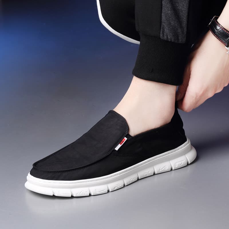 Leve sapatos de pano de seda gelo masculino deslizamento-On preguiçoso verão respirável sola macia condução tênis casuai
