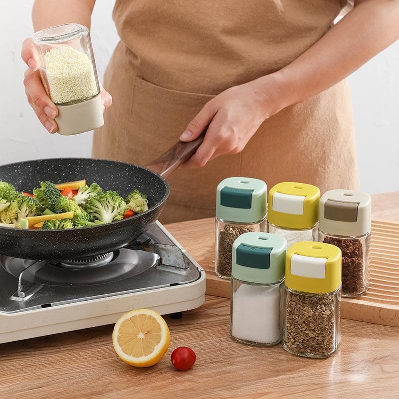 Garrafa de tempero de cozinha tipo Push saleiro quantitativo saleiro medição sal tempero garrafa de vidro à prova de umi
