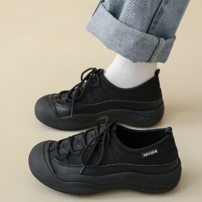 Pequenos sapatos pretos femininos de sola macia confortável longo pé não cansado cozinha antiderrapante mulheres grávida