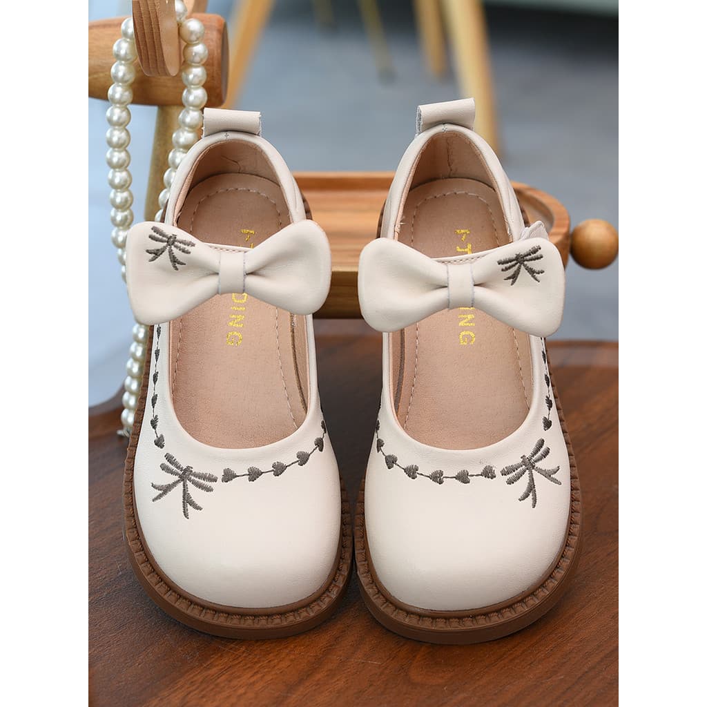 Crianças de sola macia sapatos de princesa 2026 primavera novo estilo bebê moda único sapatos meninas boca rasa pequenos