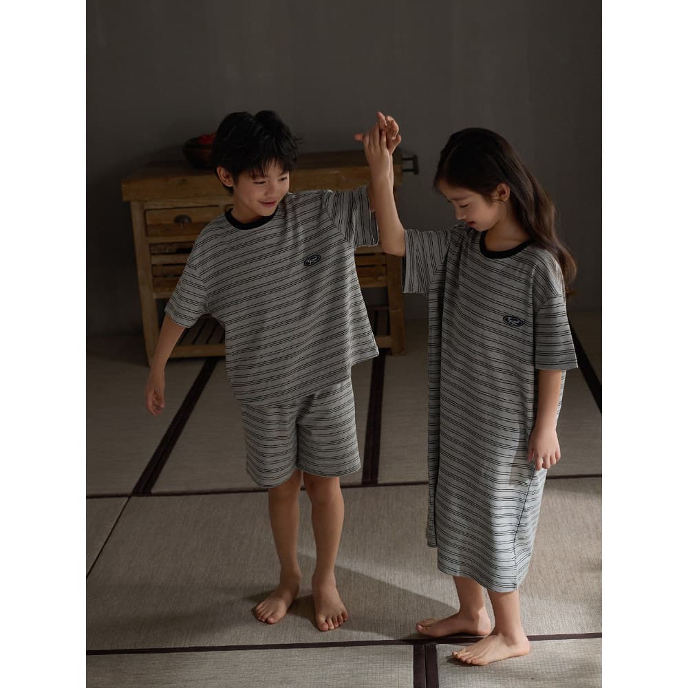 Sinfonia 25 anos bebê sensação legal pijamas de algodão puro verão crianças Homewear de manga curta meninos terno pele-a