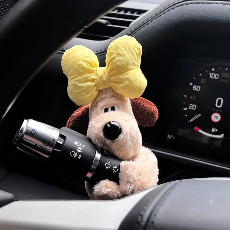 Figuras de brinquedo de cachorro fofas para carros, itens de decoração interior nostálgicos, limpadores de para-brisa, l