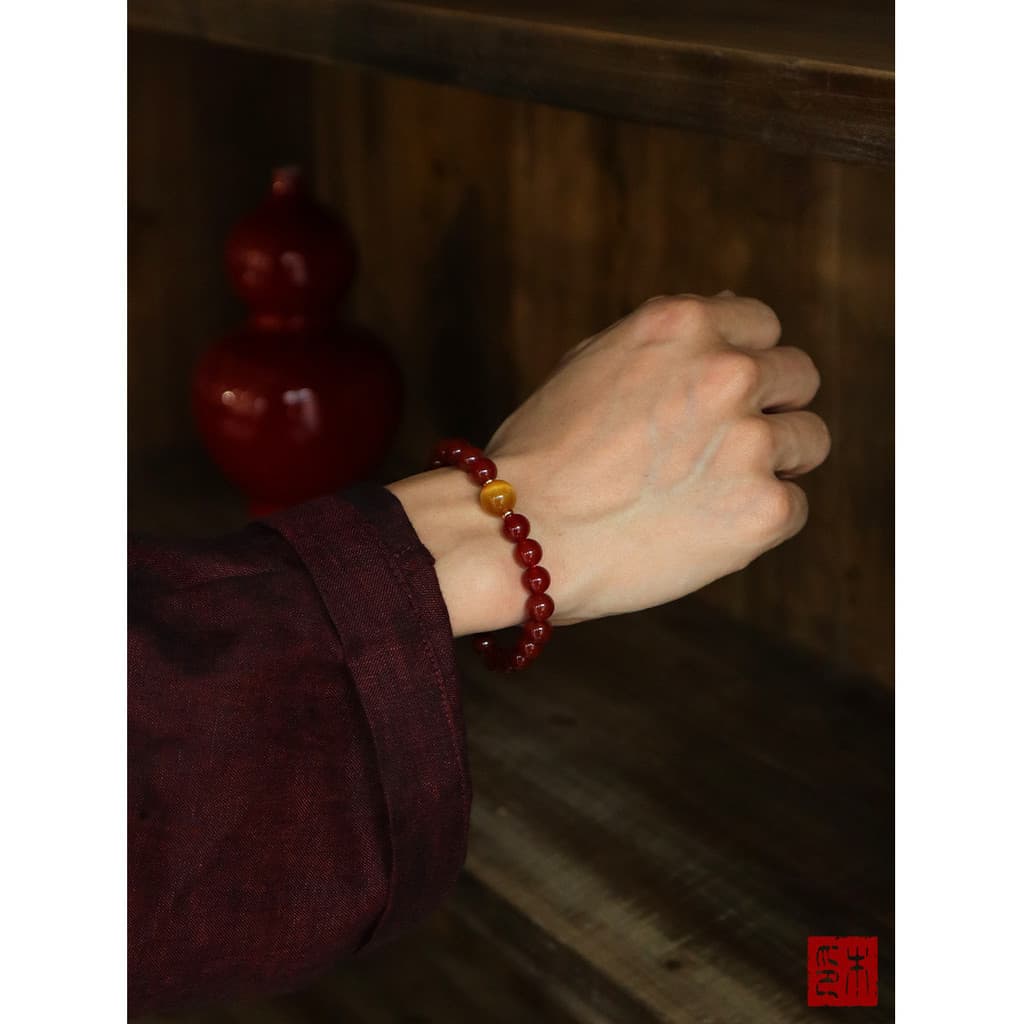 {Roubo} Pulseira de ágata vermelha Natural olho de tigre dourado sorte fortuna transferência ano alegre pulseira feminin