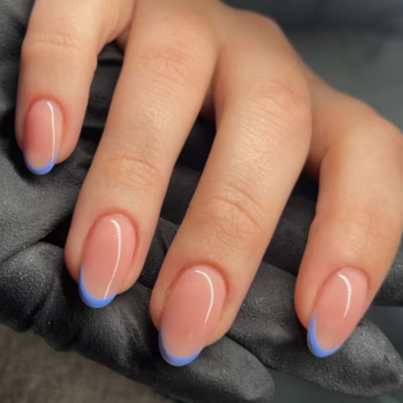 Unhas postiças azuis estilo francês, peças de nail art removíveis, adesivos simples para unhas, adesivos para unhas.