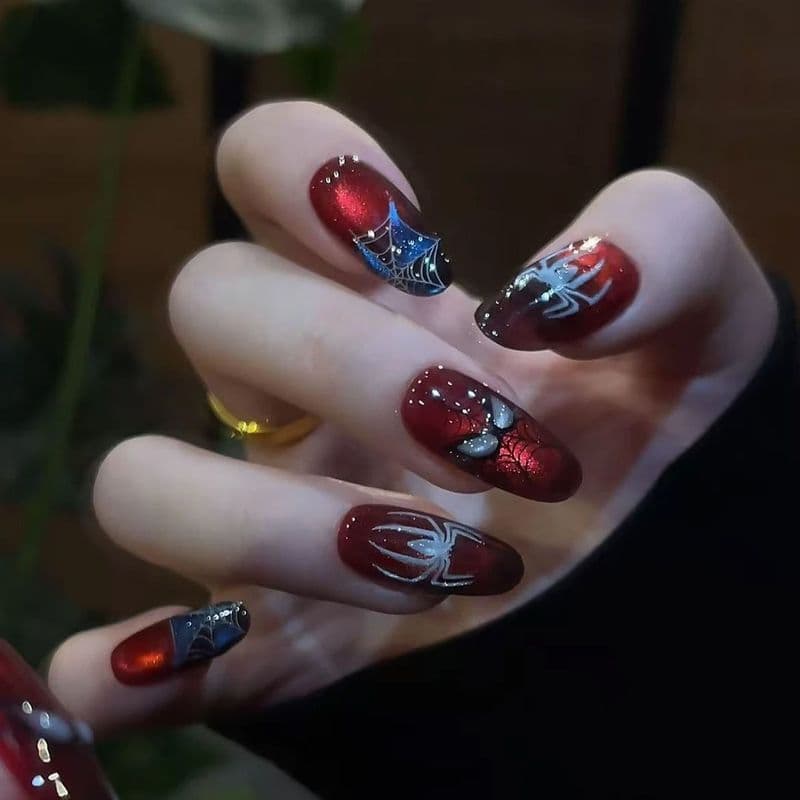 Pronto estoque Homem-Aranha Olho de Gato Luminoso Doce Legal Artesanal Manicure Vestível Unha Curta Escuro Único Destacá