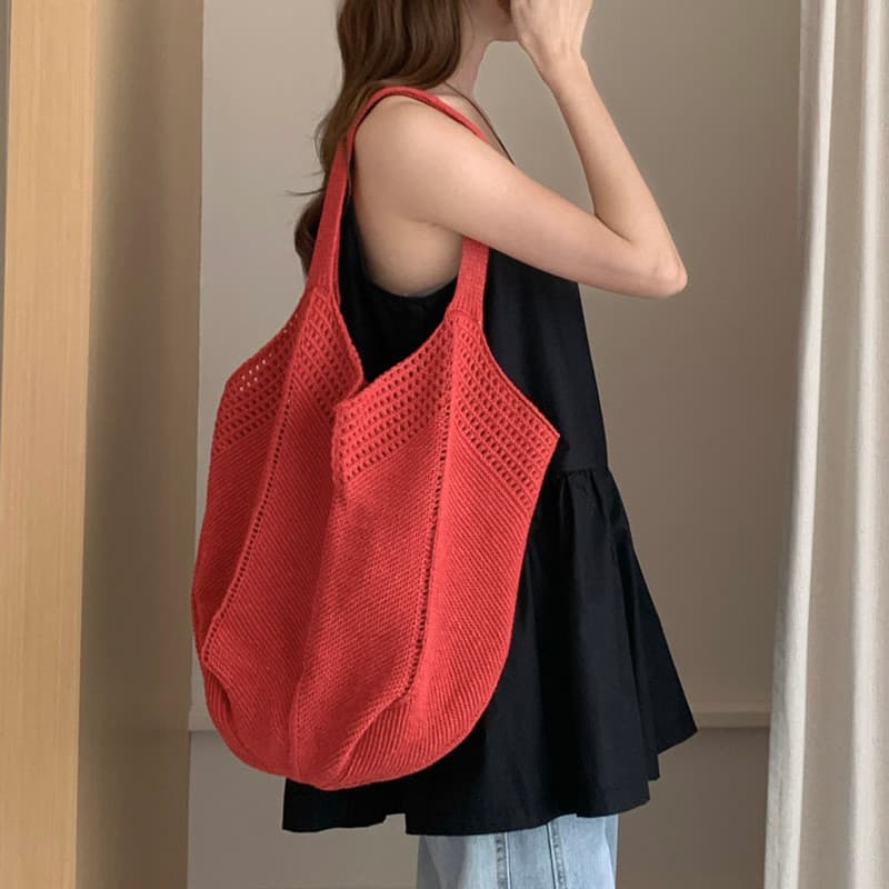 K bolsa de malha feminina novo estilo Retro ins positivo vermelho oco Design de um ombro axilas saco grande capacidade C