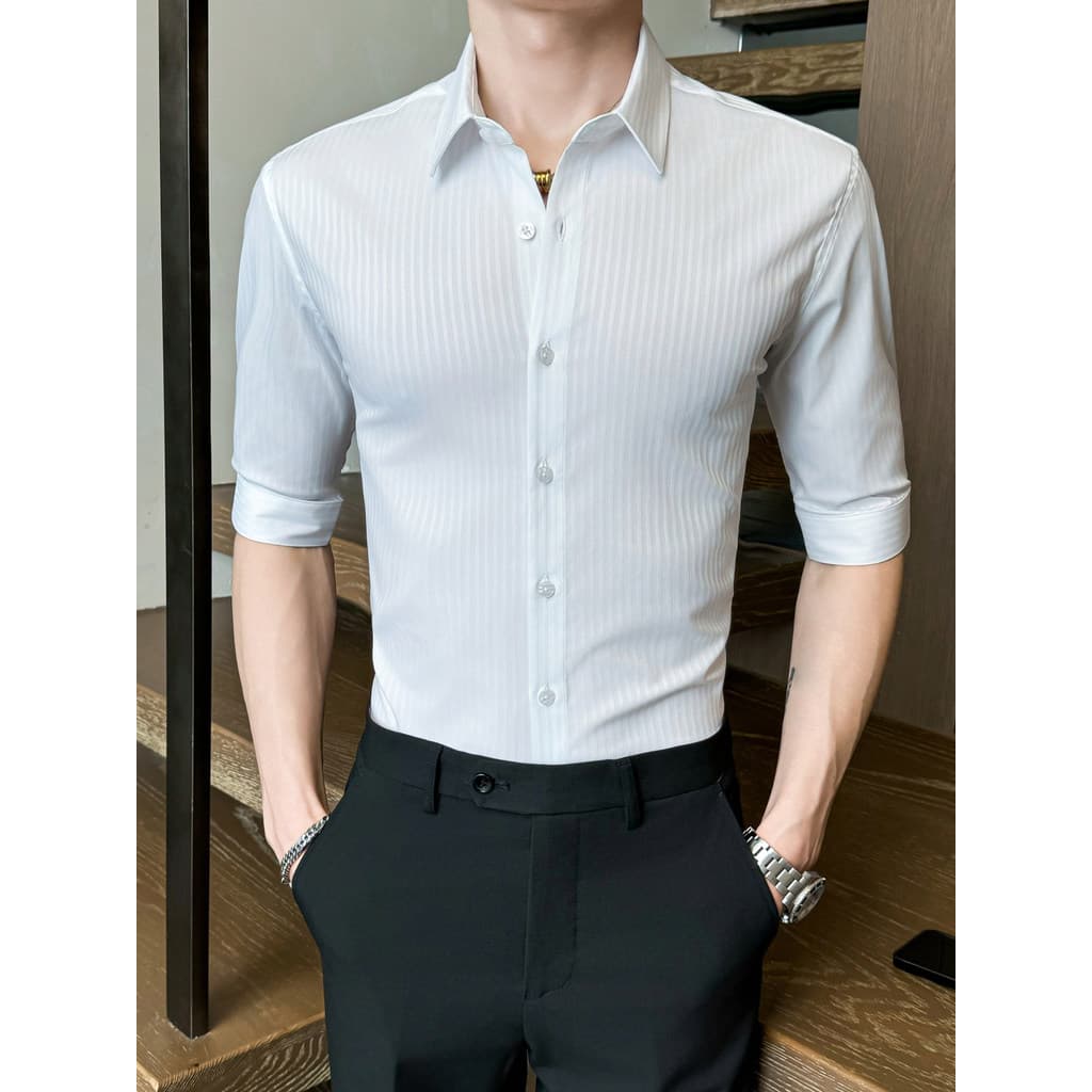 Camisa masculina listrada de manga curta verão versão coreana rufião bonito solto negócios Casual Formal Wear branco trê