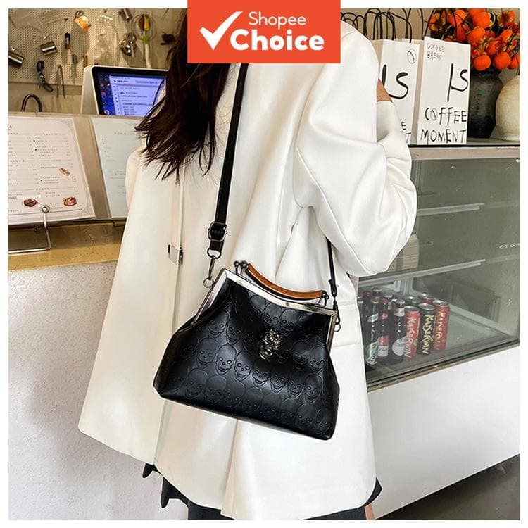 Bolsa com estampa de caveira para mulheres 2026 | Bolsa tiracolo personalizada, tendência de moda, bolsa feminina em