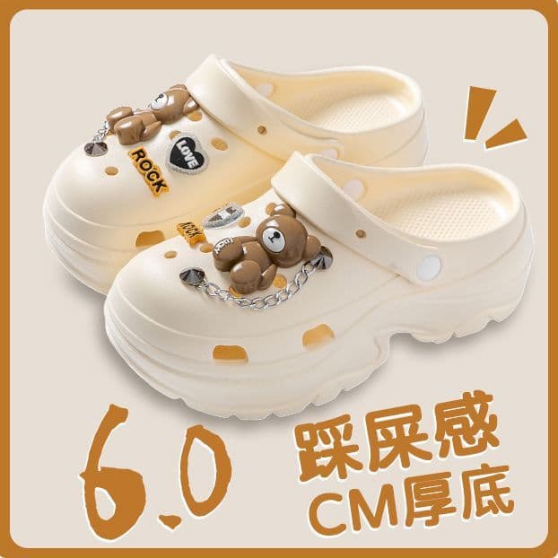 High-End sentimento de sola grossa buraco sapatos femininos verão exterior Wear 2026 novo estilo Anti-deslizamento sapat