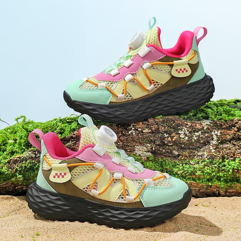 Meninas sapatos respirável única malha sapatos esportivos oco para fora grandes crianças fivela rotativa sola macia Anti