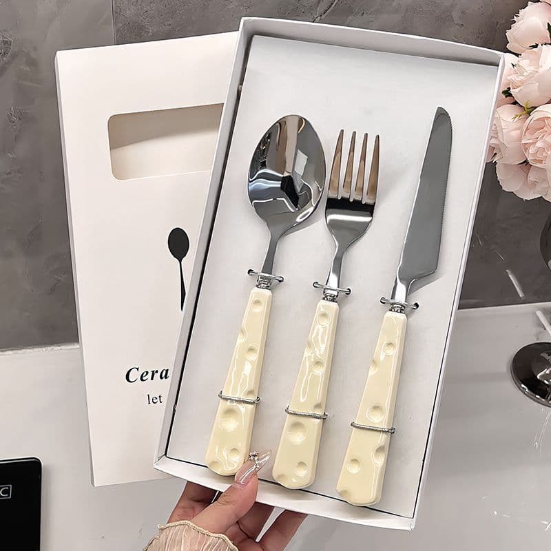 Conjunto de talheres de luxo com design de queijo fofo, faca e garfo de aço inoxidável portáteis para uso doméstico, ute