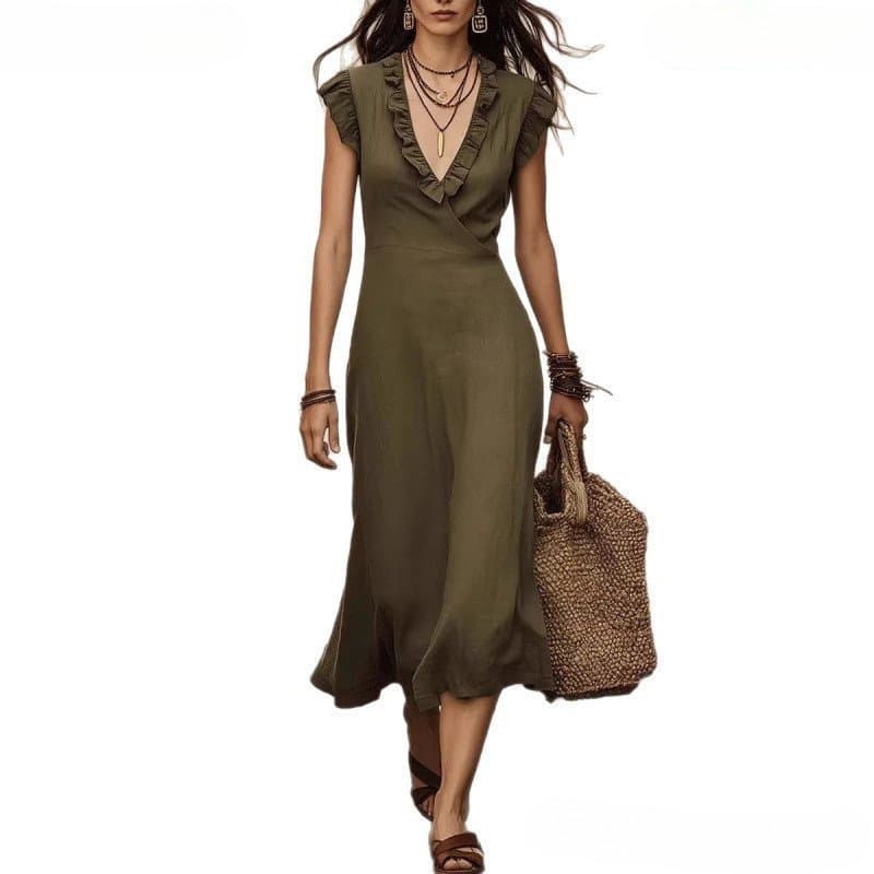 Vestido feminino de algodão e linho com decote em V, mangas com babados e barra com babados, comprimento médio.