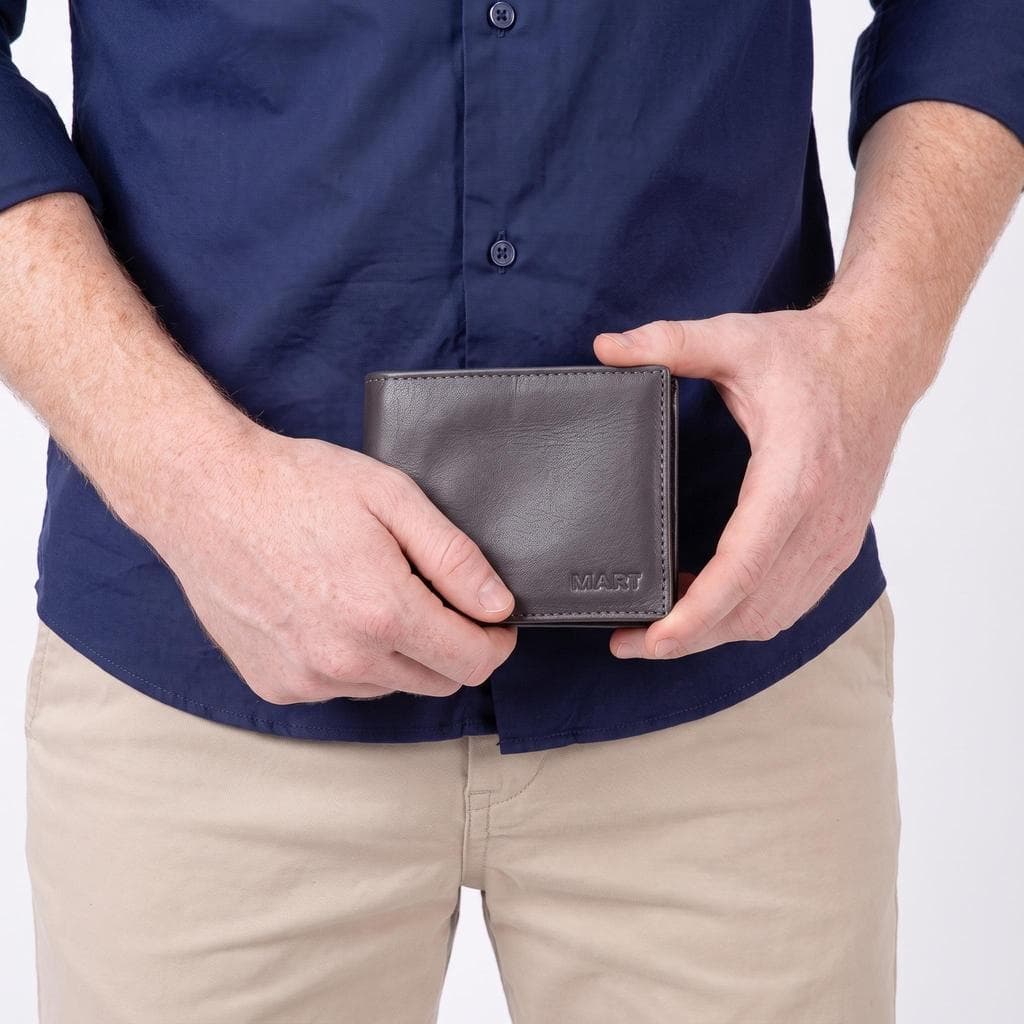 Carteira Masculina em Couro com Abertura Lateral