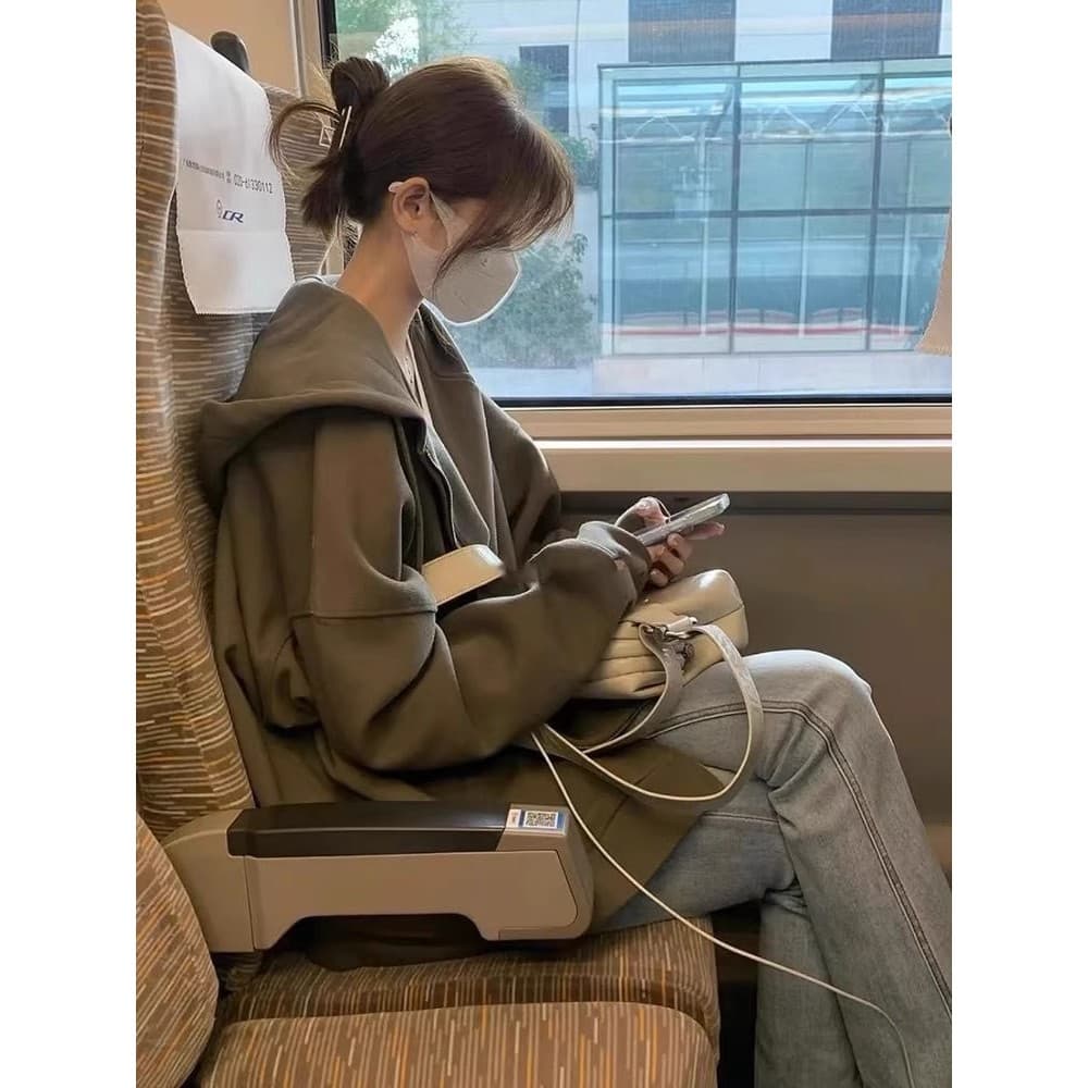 Outono moletom feminino 2026 novo estilo com capuz estilo coreano estilo preguiçoso Commuter topo solto início do outono
