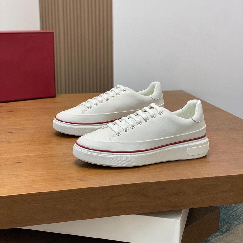 Novos sapatos masculinos de 2026, sapatos casuais da moda, tênis esportivos com amortecimento.