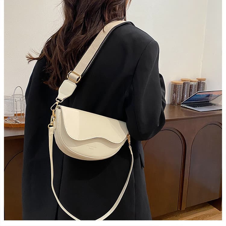 Nicho saco feminino 2026 primavera novo estilo High-End estilo ocidental de um ombro saco do mensageiro influenciador ve