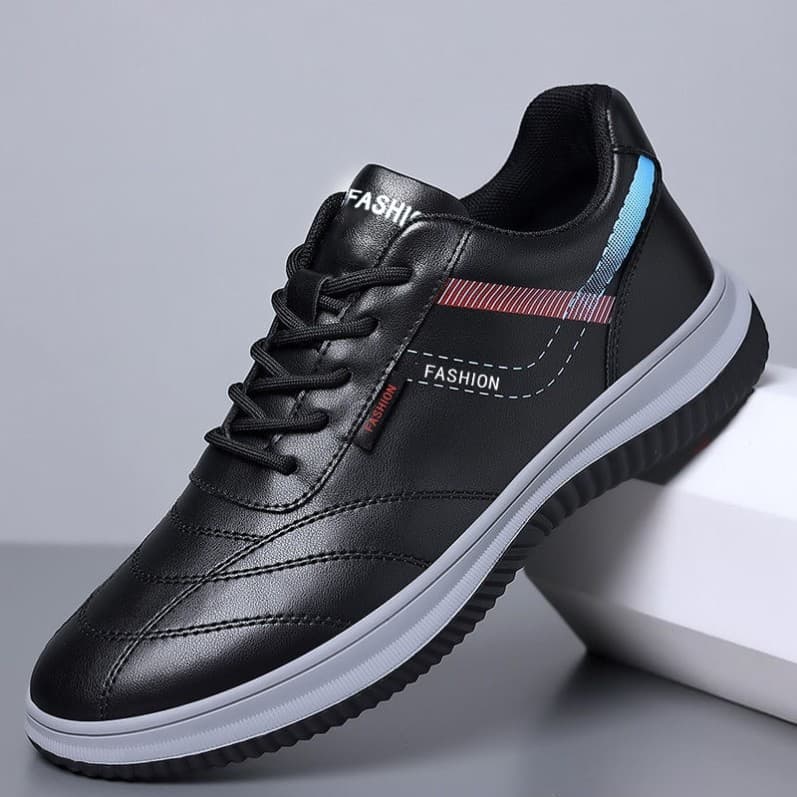 Sapatos masculinos primavera novo estilo de couro à prova dwaterproof água desodorante sapatos de viagem versão coreana