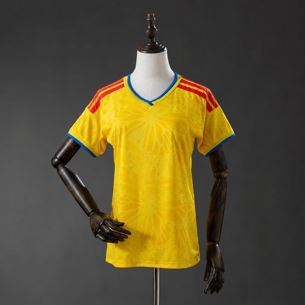 Camisa Baby Look Feminina Amrela e Vermelho 26/27 Modelo Esportivo Casual P ao 2XL