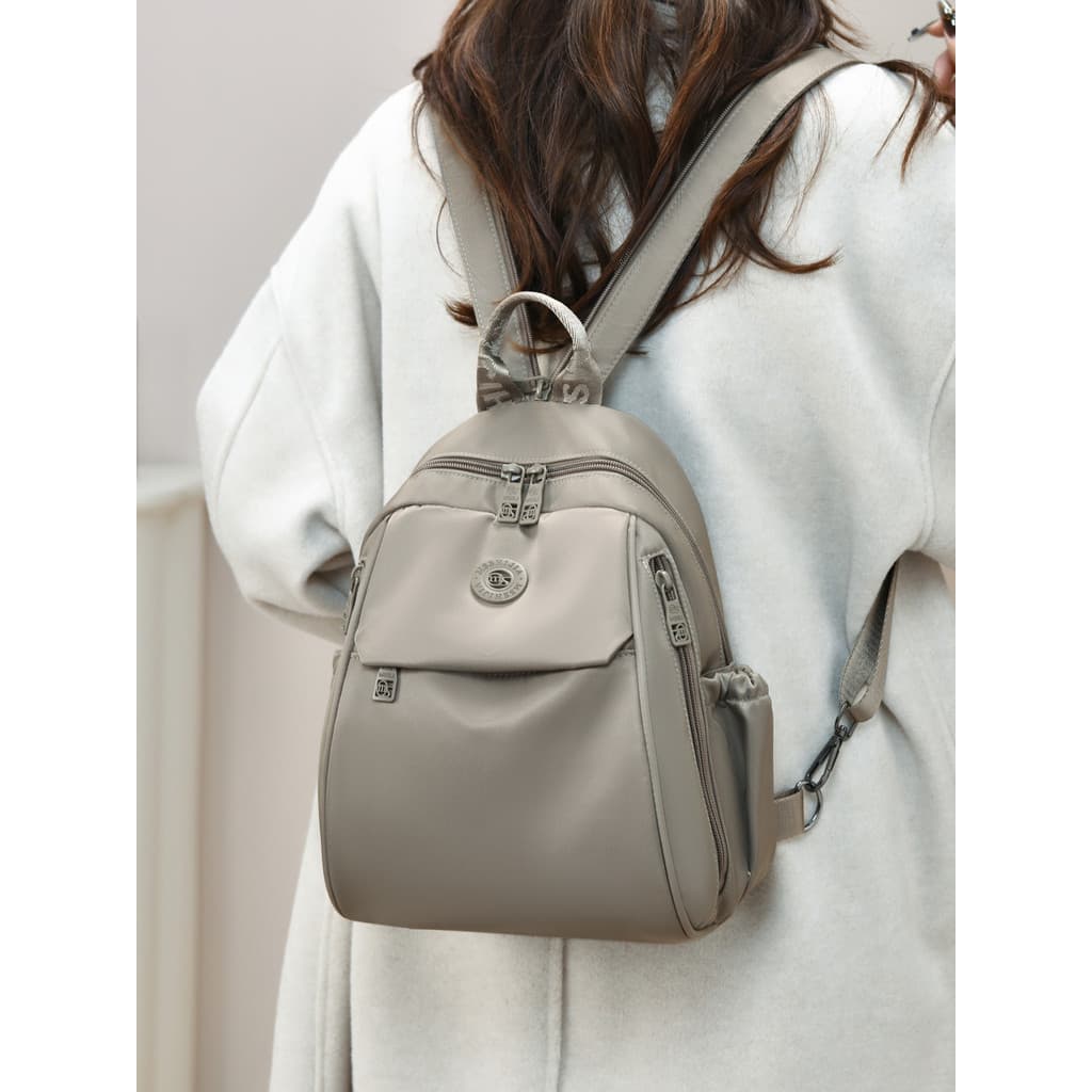 Mochila na moda 2026 novo estilo grande capacidade saco de peito moda All-Match bolsa feminina textura Casual mochila de