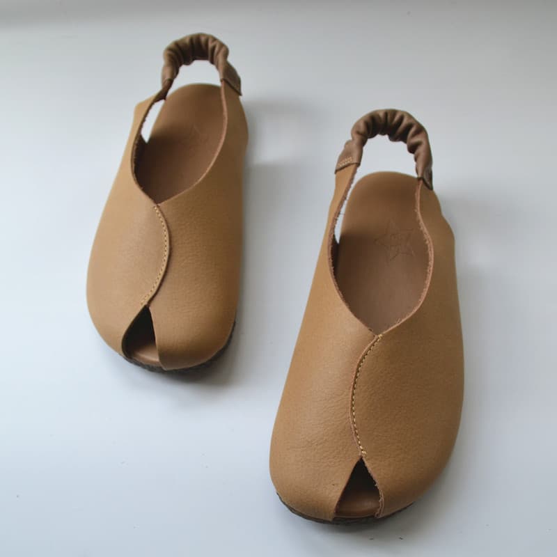 Sandálias de boca de peixe de couro genuíno genuíno feminino Retro literário primeira camada de couro sola macia simples
