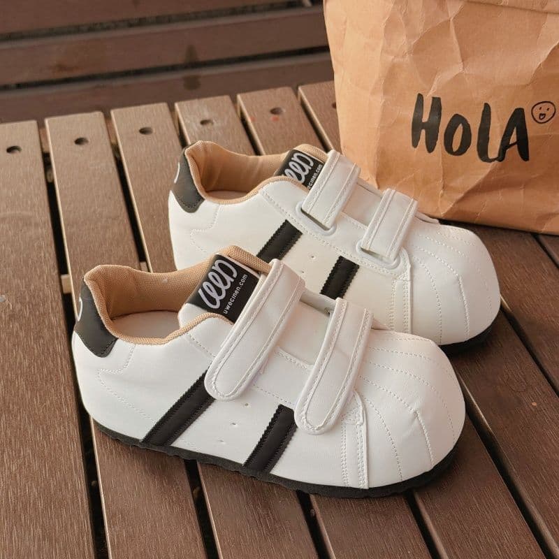 Shell Toe aumentando feio bonito Velcro 2025 outono novo estilo tênis casuais esportes estudante sapatos brancos sapatos