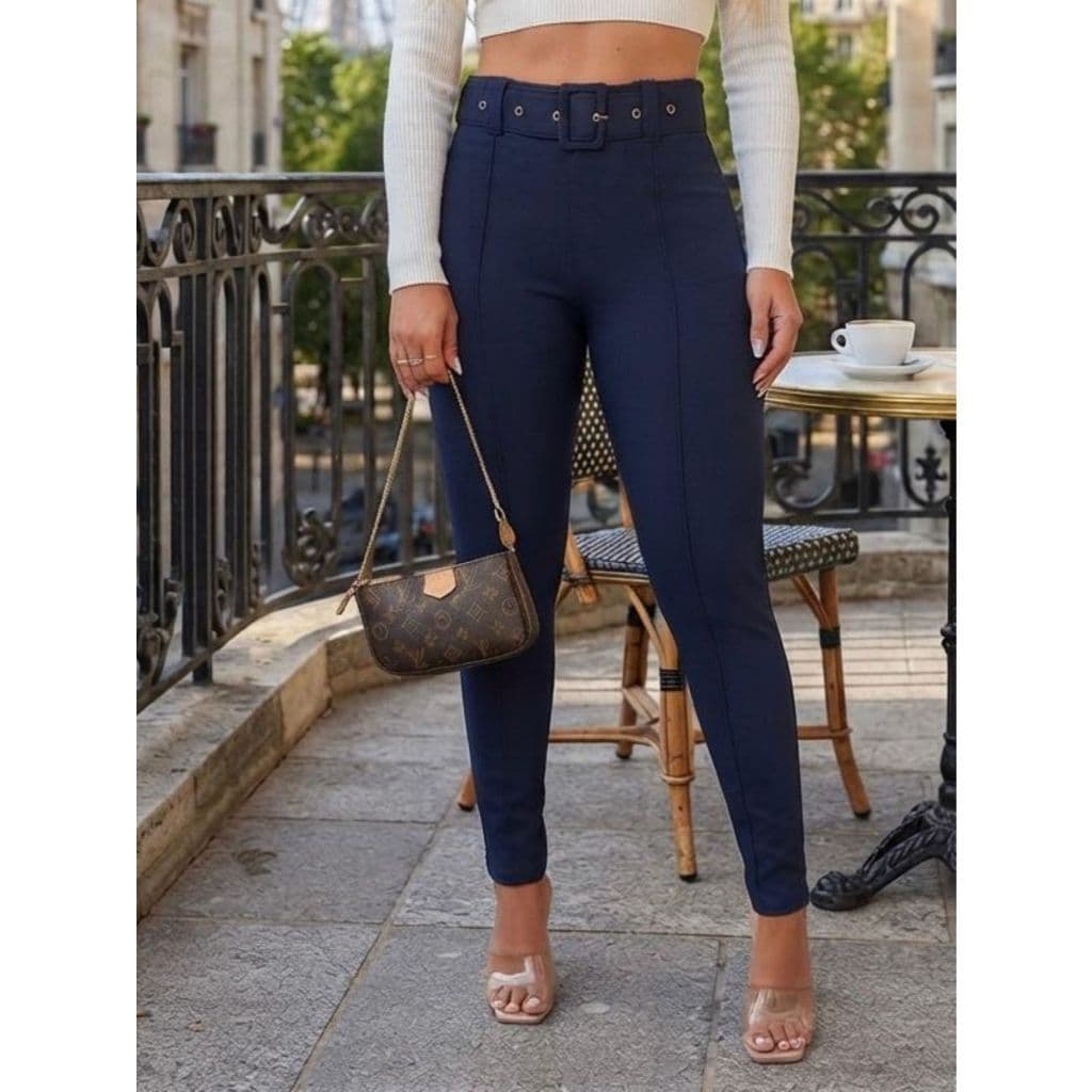 Calça Jeans Preta Feminina Cintura Alta - Conforto e Estilo com Efeito Empina Bumbum